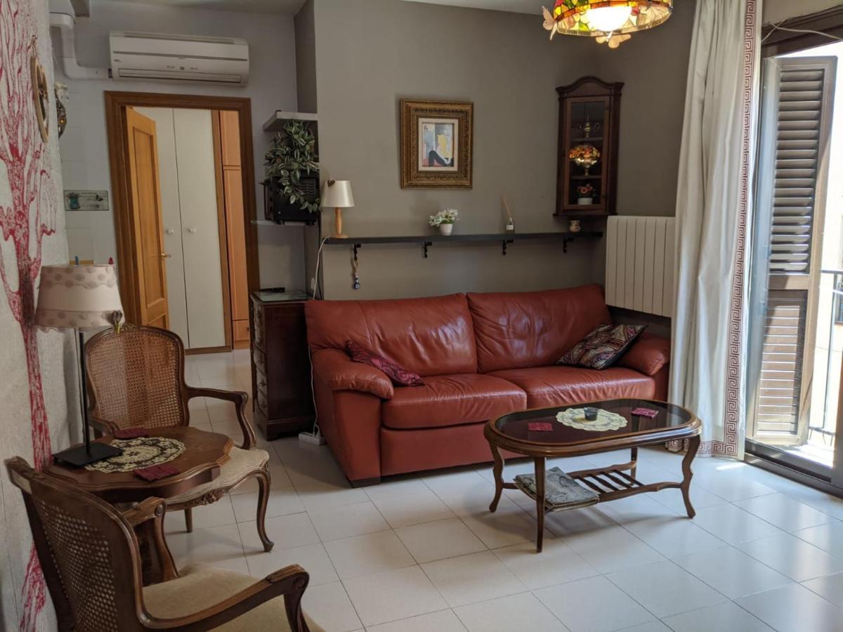 Apartament Elizabet Apartment Тарагона Екстериор снимка