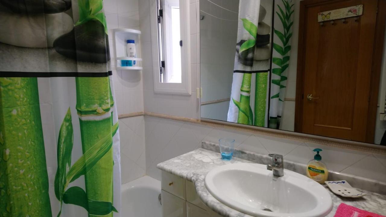 Apartament Elizabet Apartment Тарагона Екстериор снимка