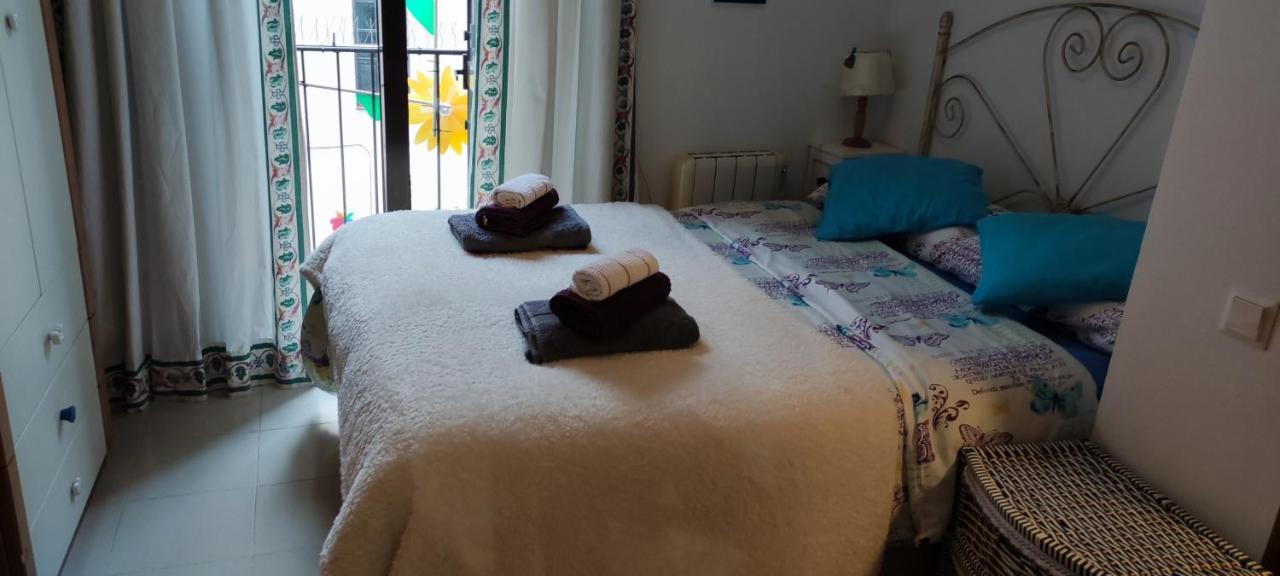 Apartament Elizabet Apartment Тарагона Екстериор снимка